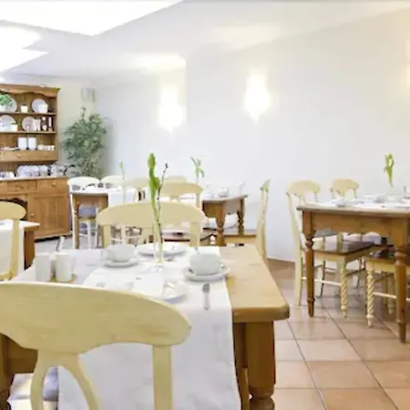 布克霍尔兹市中心酒店