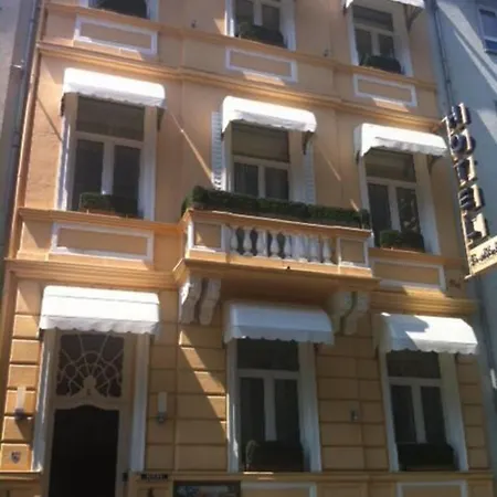 Buchholz Downtown 3* Colonia