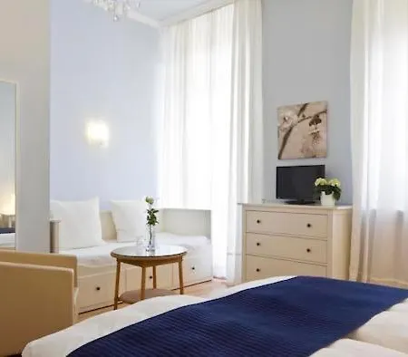 Buchholz Downtown Hotel 3*