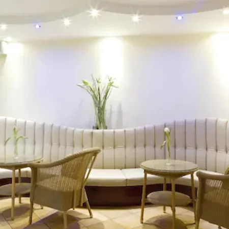 Buchholz Downtown 3* كولونيا