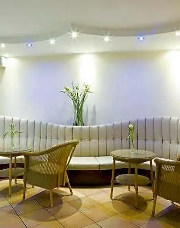 Buchholz Downtown فندق كولونيا