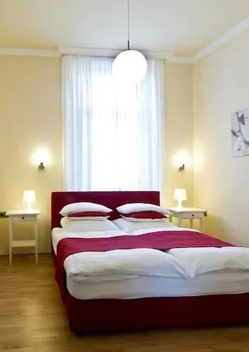 Buchholz Downtown 3*