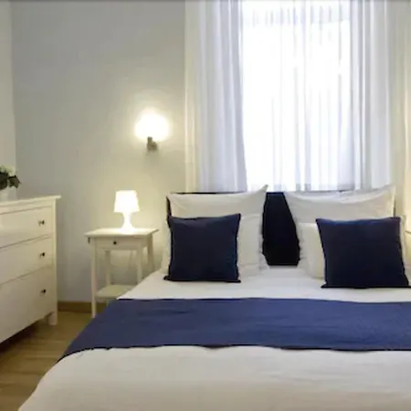 Buchholz Downtown Szálloda 3*